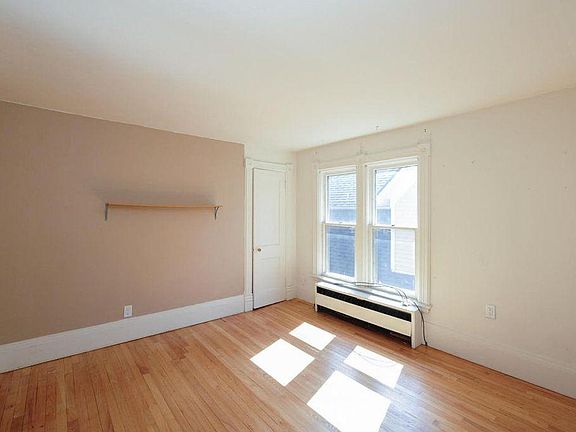 5th image of 620 Minor Ave APT 3