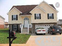 1st image of 410 Short Bluff Dr