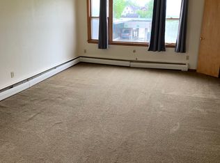 610 4th St NE #4, Devils Lake, ND 58301