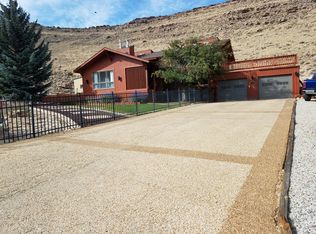 517 Stratton Ct, Rawlins, WY 82301