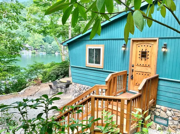 34 Moseley Way, Robbinsville, NC 28771