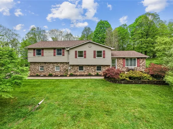 502 Christopher Rd, New Alexandria, PA 15670