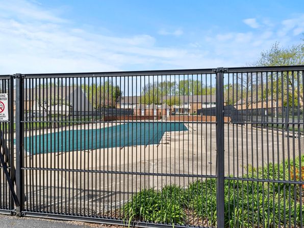 107 W Ticonderoga Dr #3-E, Westerville, OH 43081