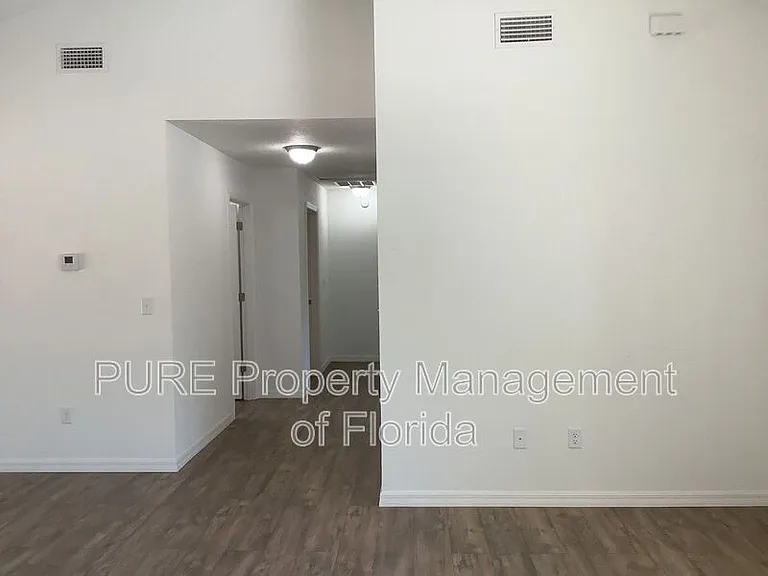 6255 SE 165th Ct — Photo 12
