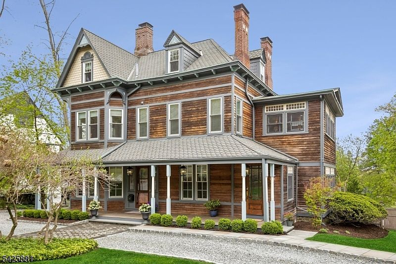 1st image of 335 Upper Mountain Avenue