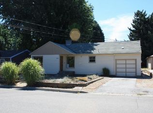 1323 2nd St, Wenatchee, WA 98801