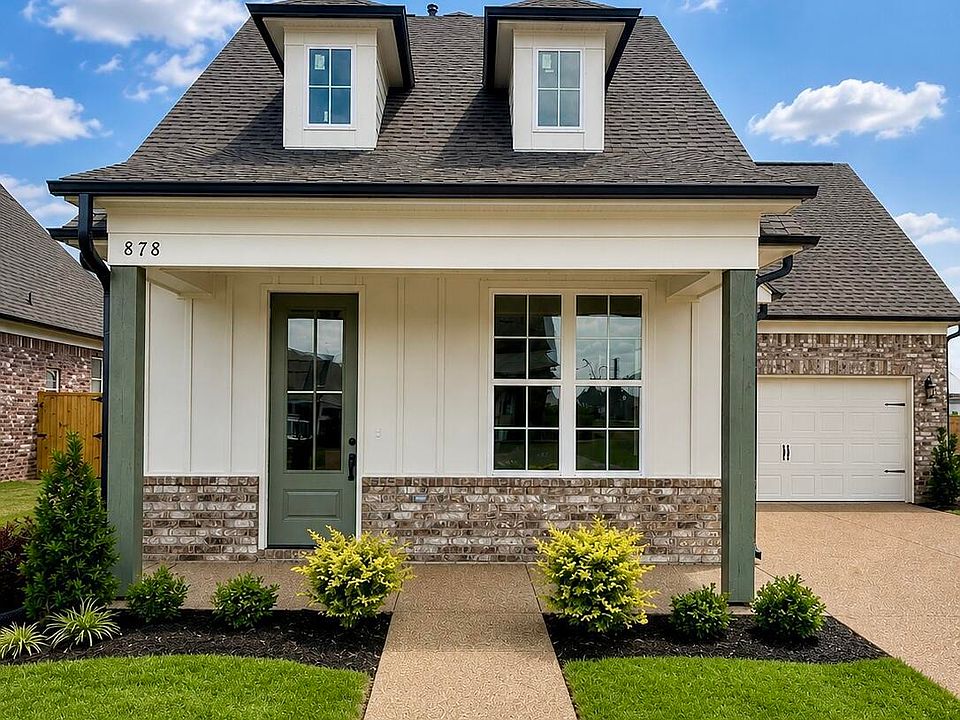 1st image of 878 Coahoma Ct