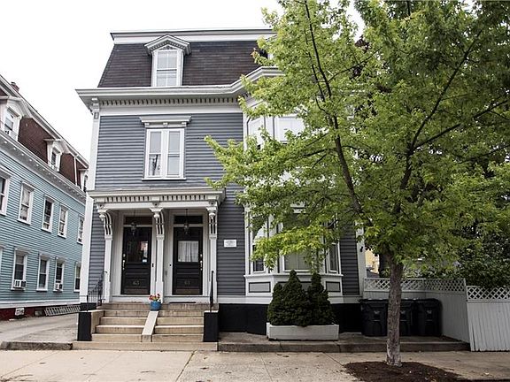 3rd image of 61 Chapin Ave #2