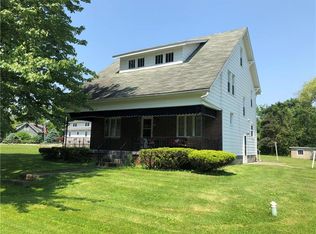 203 Rocco Dr, Hillsville, PA 16132