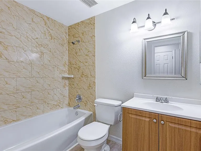 9148 Dubois Blvd — Photo 15