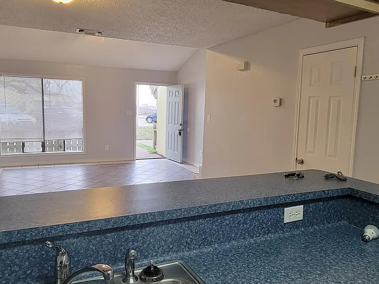 14621 S Padre Island Dr #D — Photo 5
