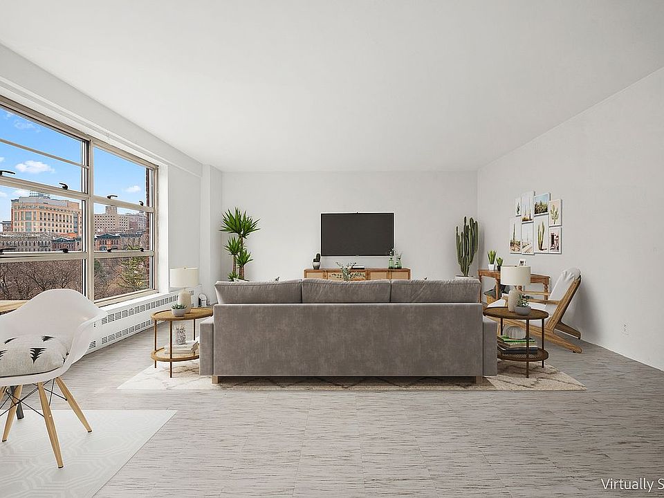 1st image of 100 Lasalle St APT 8D