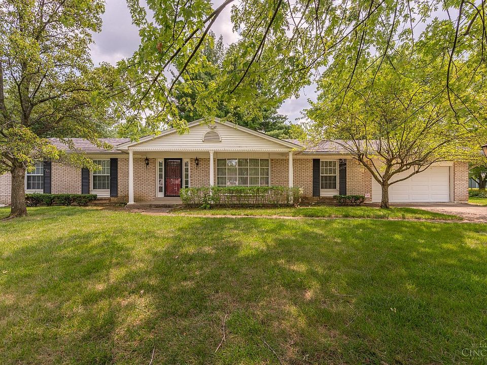 1st image of 7597 Lakemeadow Ct