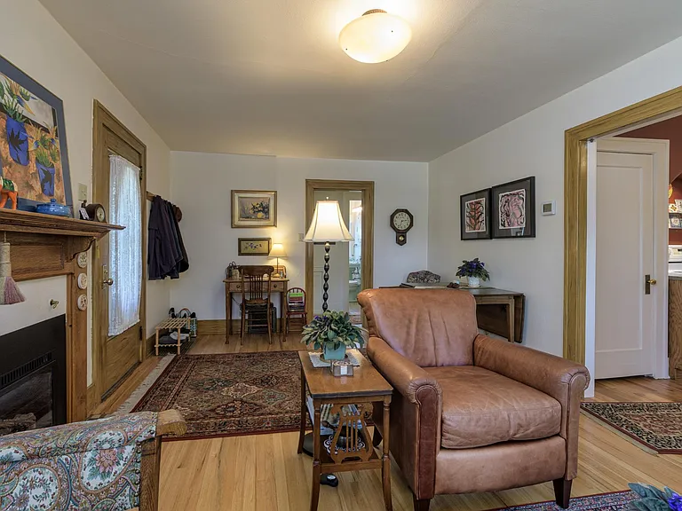 1705 S Higgins Ave — Photo 3