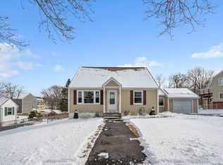 117 Vale St, Worcester, MA 01604