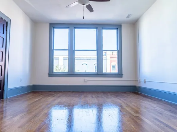 87 Main St W, Roanoke, VA