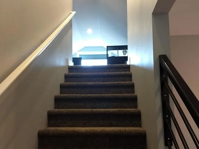 1702 Aaron Dr — Photo 15