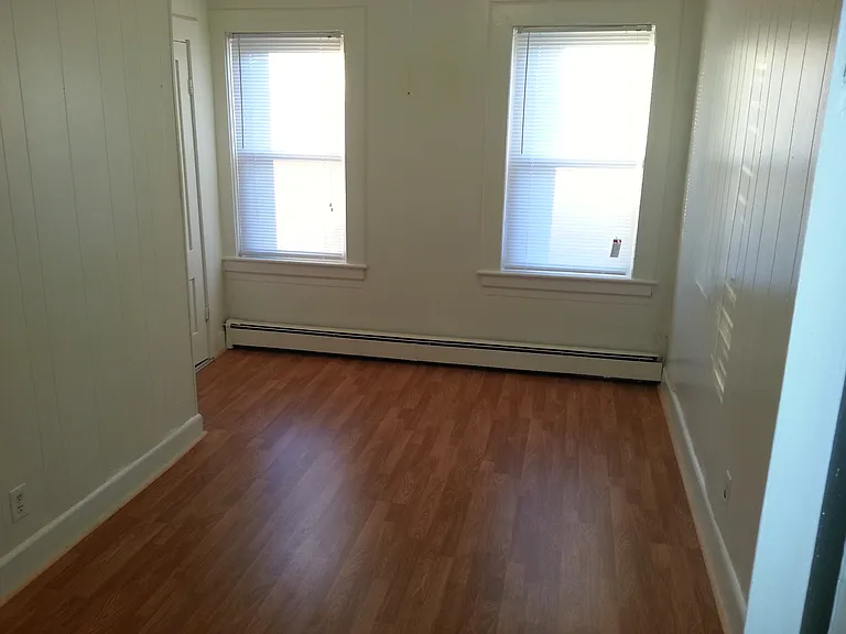 220 Washington St #5 — Photo 8