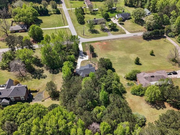 485 Swint Rd, Griffin, GA 30224