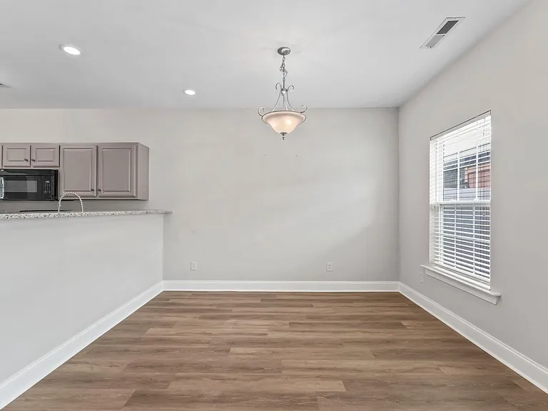 823 General Cabot Ct — Photo 9