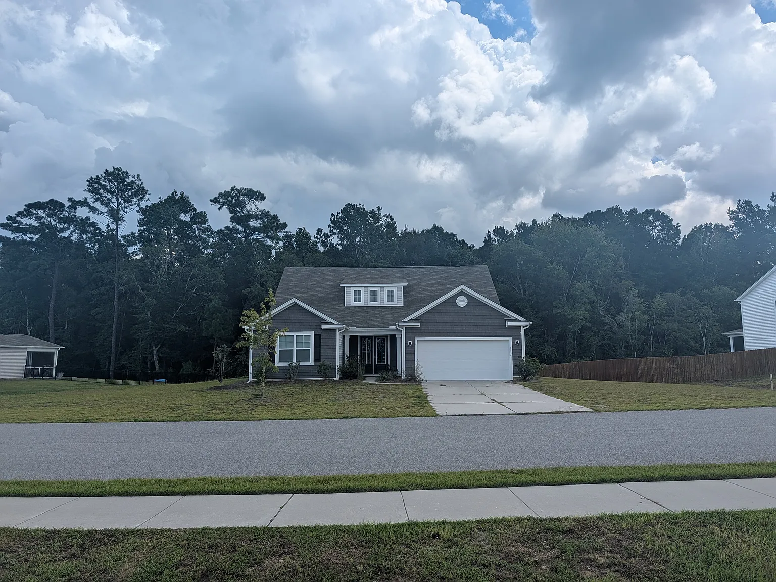 4 bed, 3116 sqft, $4,000 — Photo 1
