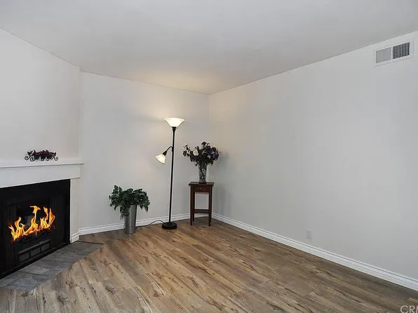 22 Elderglen, Irvine, CA 92604