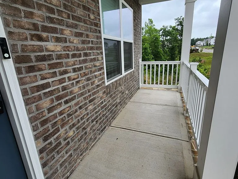 15 Charlies Bend Way — Photo 4