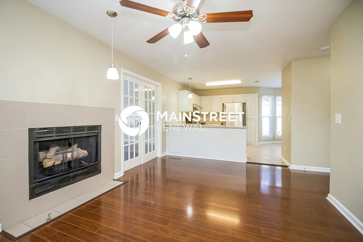 Living Room - 4296 Brackenwood Dr