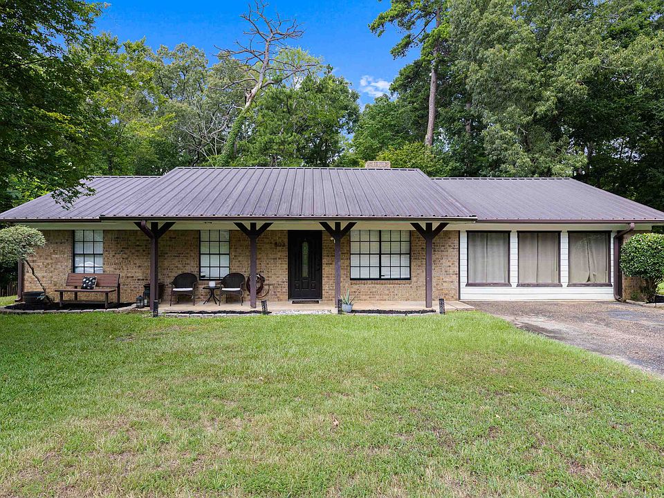 1st image of 803 Chris Dr