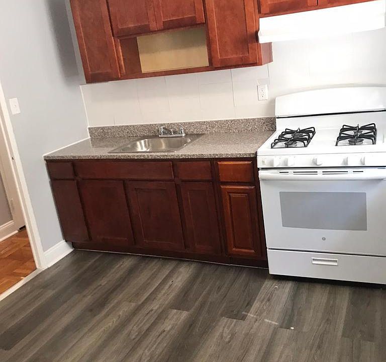 1st image of 52 S Munn Ave #3H