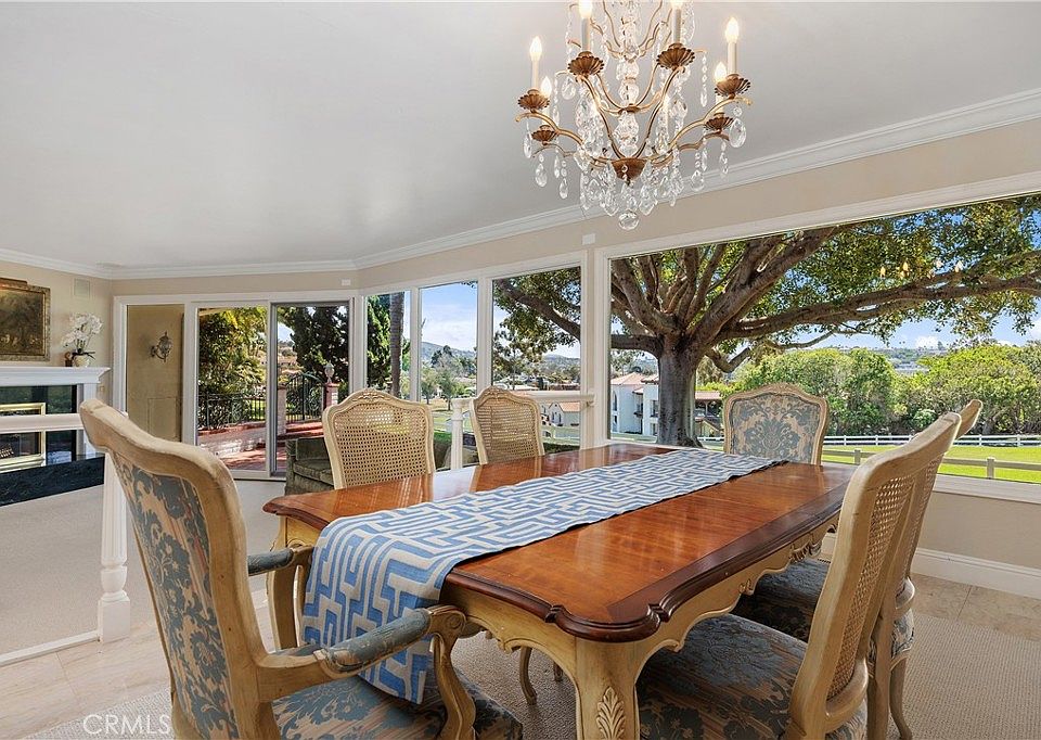 1st image of 2086 Playa Rd