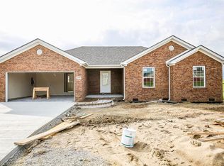 230 Stoney Crk, Berea, KY 40403