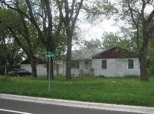 1049 Summit Ave, Saint Paul Park, MN 55071