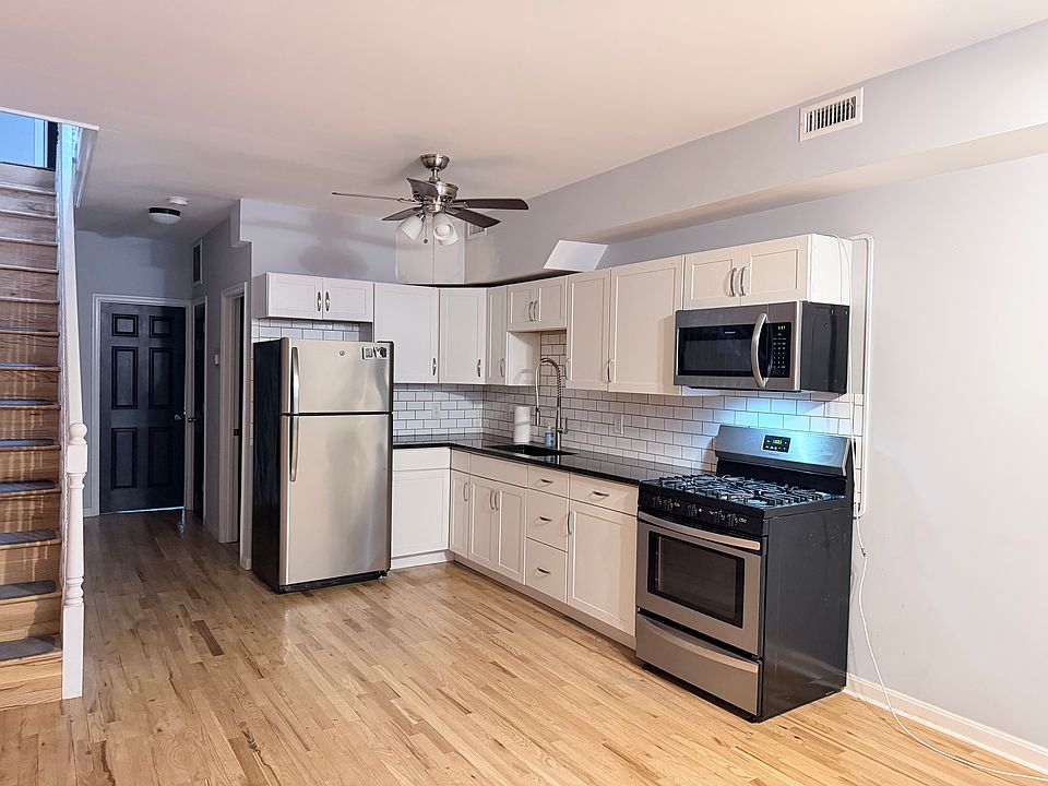 1st image of 307 W 27th St