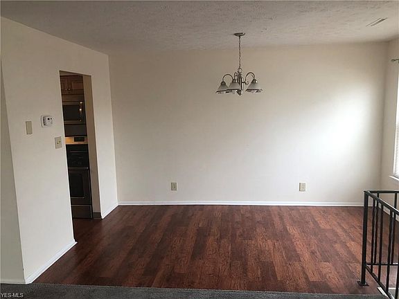 5th image of 8078 Independence Dr APT B