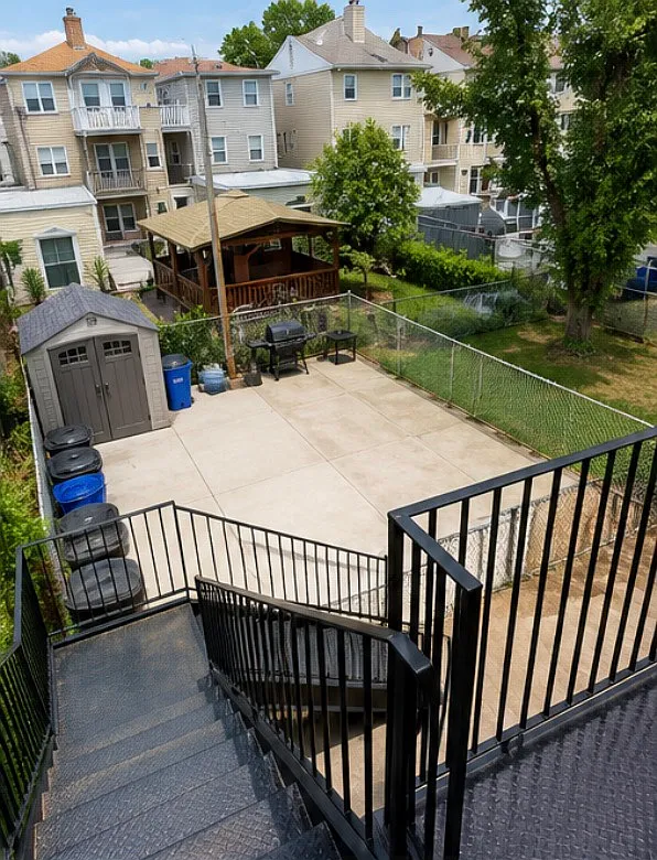 2 bed, $1,900 — Photo 1