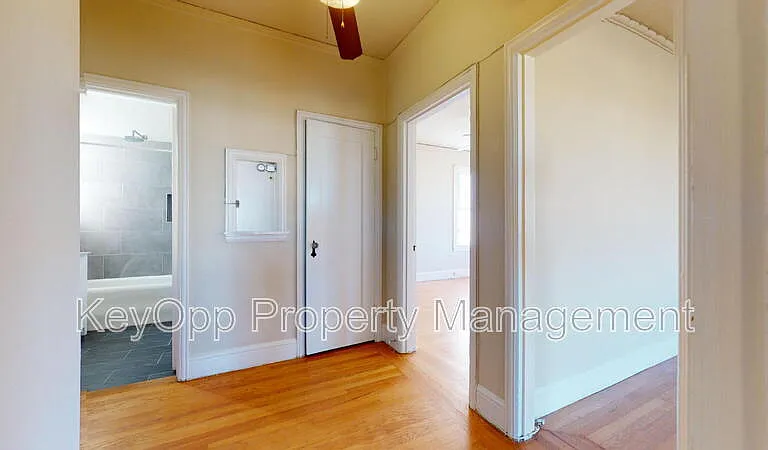 895 31st Ave #7 — Photo 9