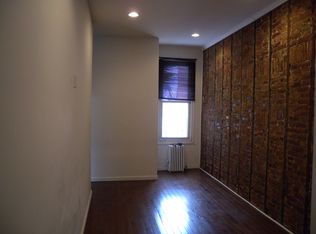 6220 62nd Ave, Middle Village, NY 11379
