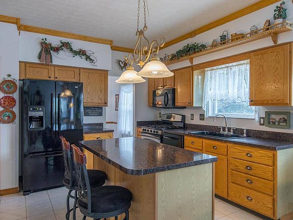 5th image of 6434 Windcliff Dr