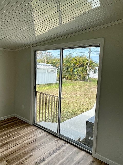 1st image of 309 Calle Liana