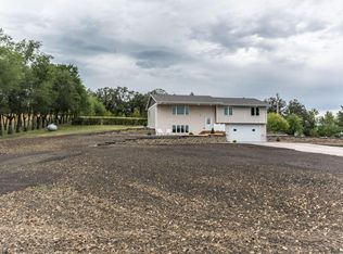 17774 210th St SW, Crookston, MN 56716