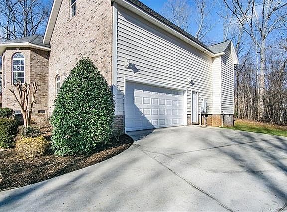 4th image of 4827 Baywood Ct