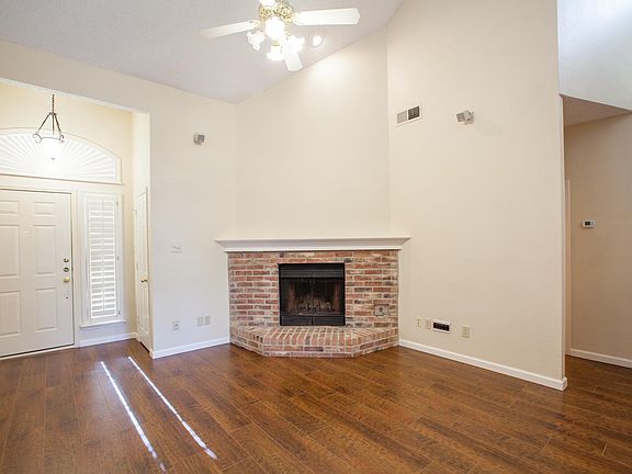 3rd image of 3005 Brookshire Dr