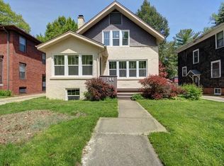 706 W Indiana Ave, Urbana, IL 61801