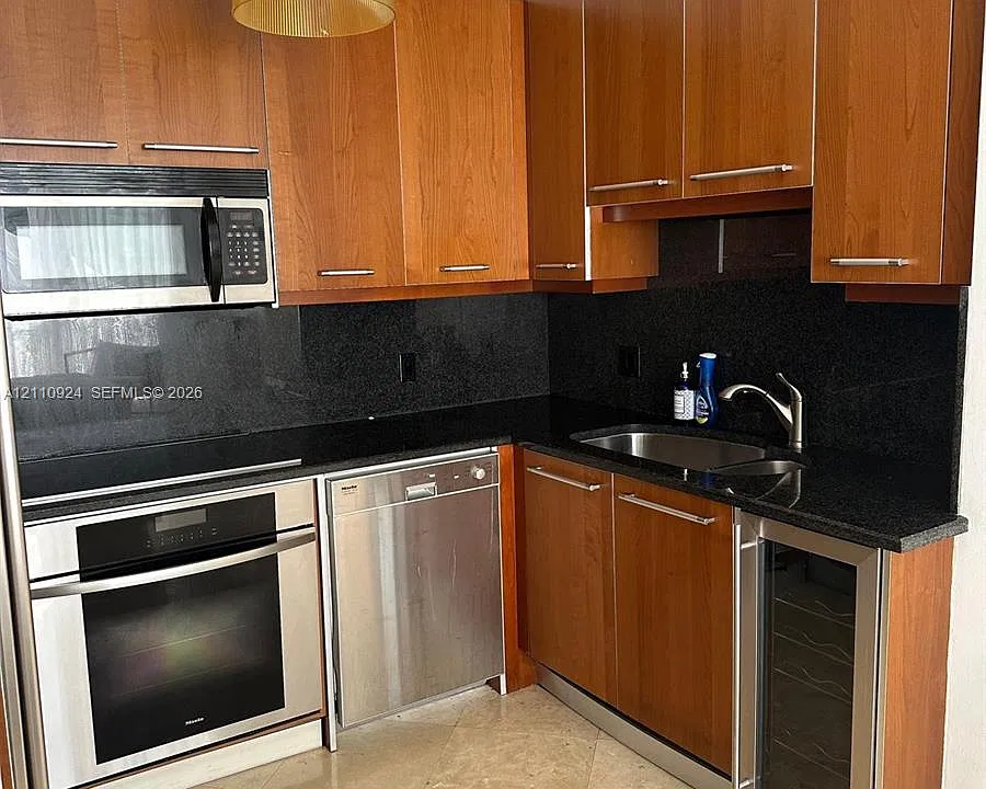 901 Brickell Key Blvd #501