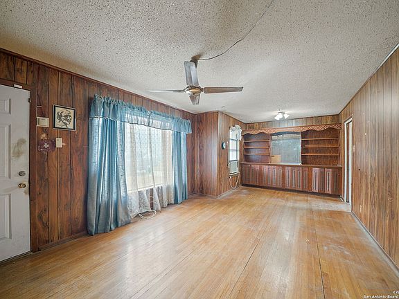 4th image of 107 Dryden Dr