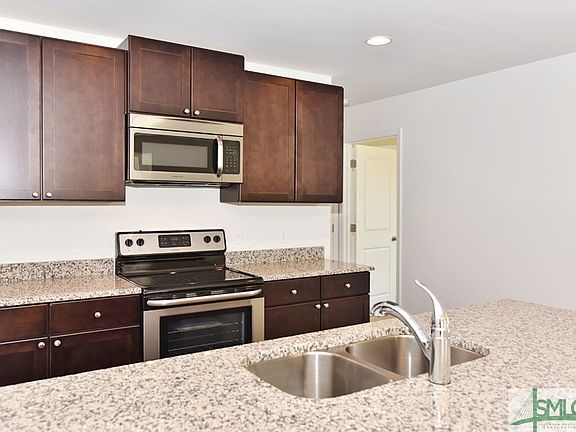 5th image of 15 Gardenia Drive