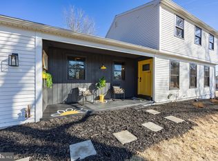 1503 Fox Run Dr, Coatesville, PA 19320