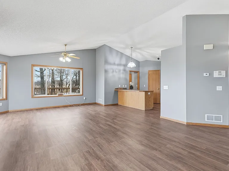 1778 Klondike Dr NE — Photo 11