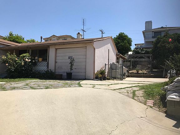 3rd image of 700 E Graves Ave
